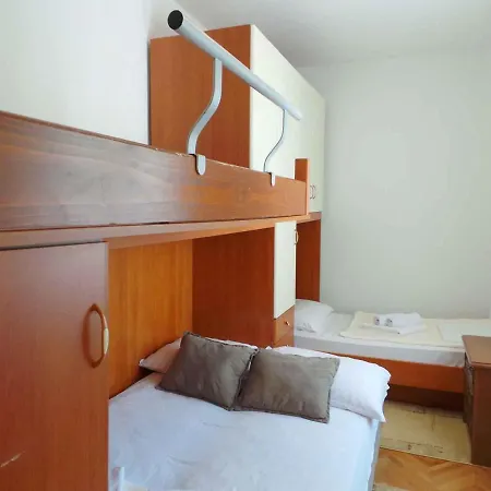 In 38117 Opatija