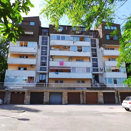 Apartament In 38117